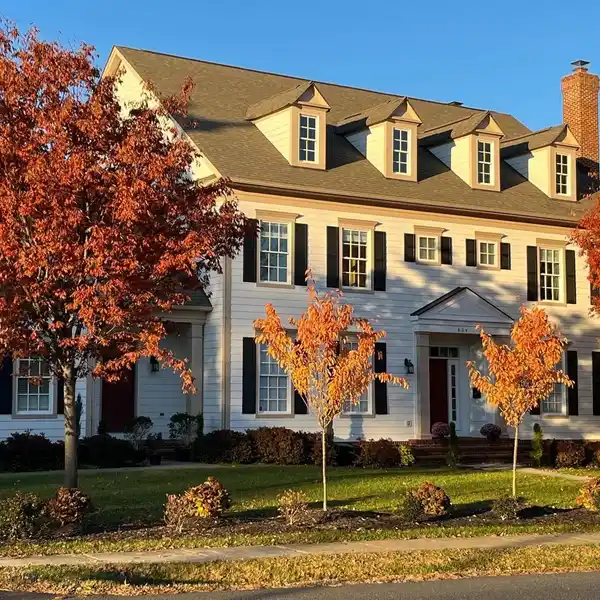 UPDATED COLONIAL WITH WALKABLE LUXURY LIFESTYLE