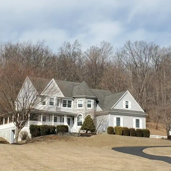 WELL-APPOINTED CUSTOM HOME ON NEARLY SIX ACRES