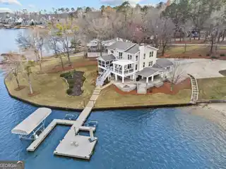 Breathtaking Lakefront Home