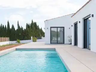 Luxury and Sustainability in an Exclusive Area