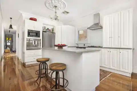 Stylish Living Behind a Gorgeous Character Façade