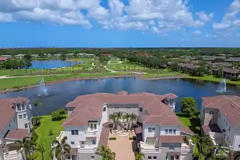 Elegant Naples Penthouse with Sunset Golf Views