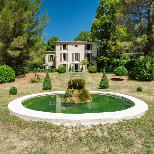 SERENE COUNTRYSIDE ESCAPE