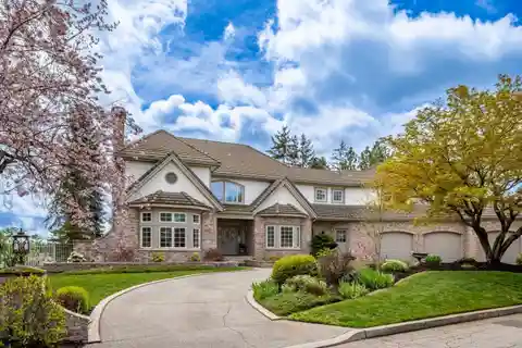 Stunning Custom Southridge Property