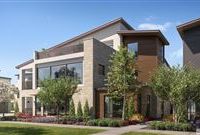 LUXURY LIVING WITH CONTEMPORARY HIGH-END FEATURES THROUGHOUT