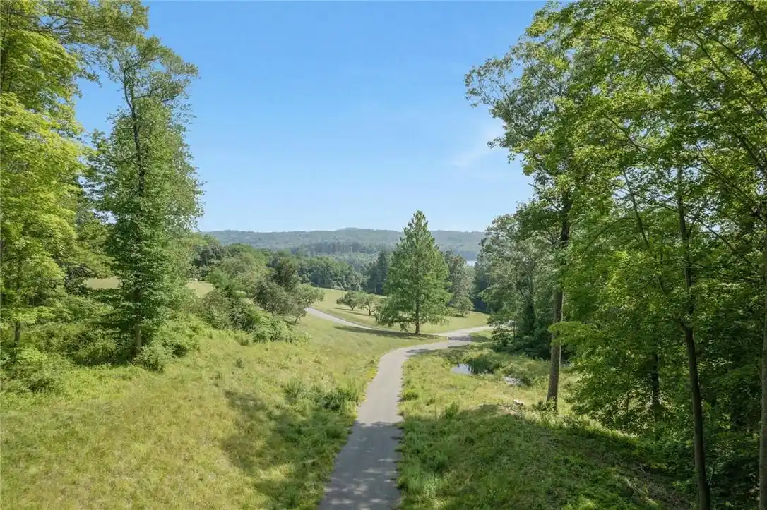 Build Your Dream Home in a Prime Location