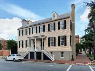 Meticulously Maintained Circa 1806 Historic Home