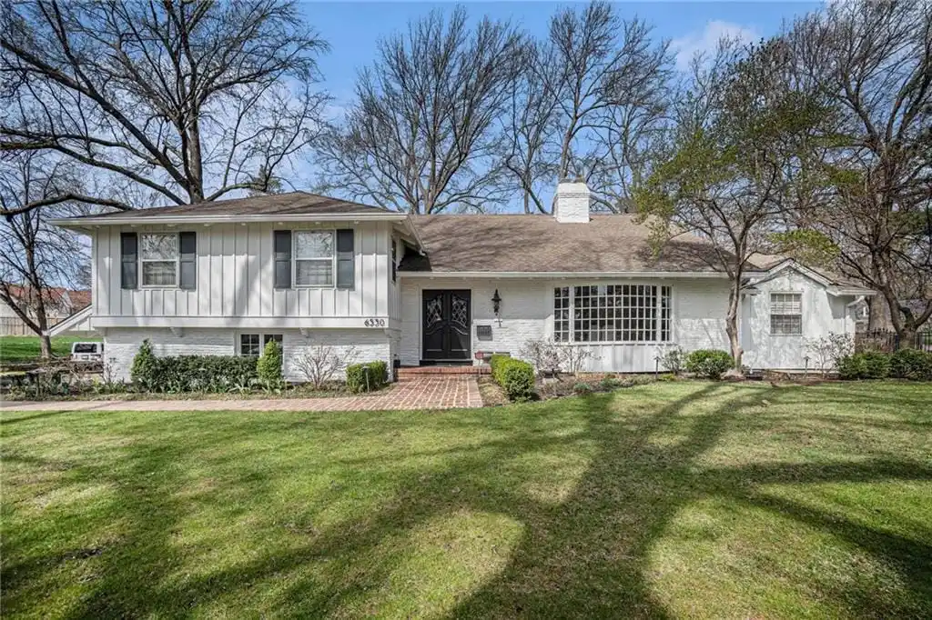 Beautiful Home on a Heavily Landscaped Lot