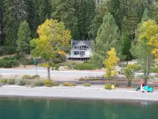 Extraordinary Split-Lakefront Home