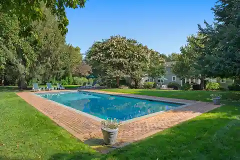 Well-located Southampton Village Home for Rent