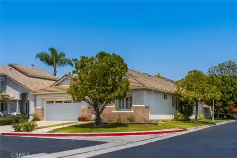 Charming Single-Story Home in Gated Kensington Park