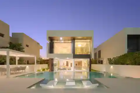 Simply Stunning Property in Whitefield