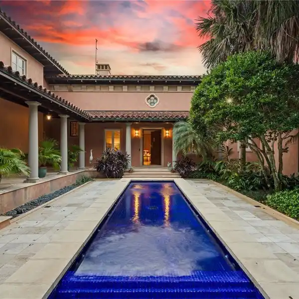 MIZNER-STYLE HOME PLUS GUEST COTTAGE ON OVER 42 ACRES