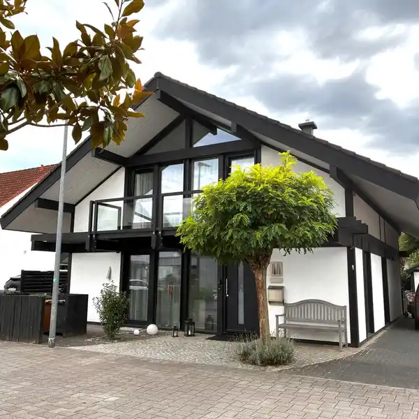 DREAM HOUSE IN A SOUGHT-AFTER LOCATION IN LORSCH