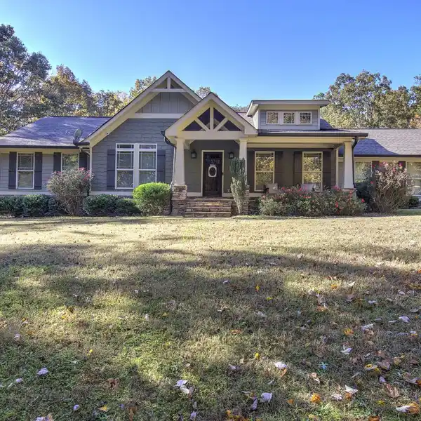 PRIVATE CRAFTSMAN RETREAT WITH EXPANSIVE OUTDOOR LIVING