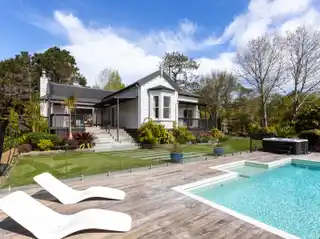 Devonport Charm Meets the Country