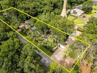 Unique Family Compound