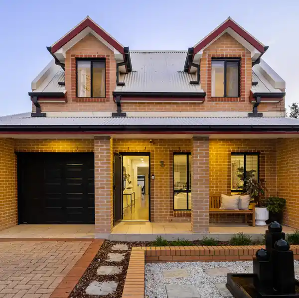 IMMACULATE HOME ON A PEACEFUL STREET