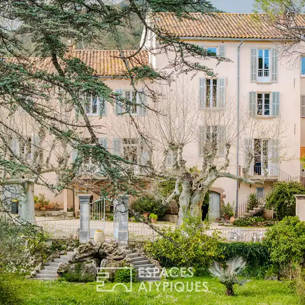 FORMER WINE-GROWING PROPERTY WITH LARGE OUTBUILDINGS AND BUCOLIC GARDEN