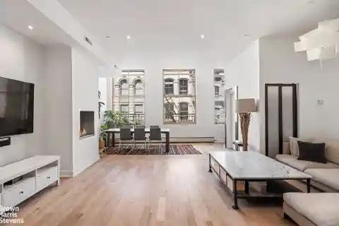 Stylish Renovated Loft