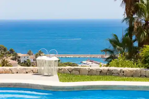 Sea-View Villa in Prestigious La Corona