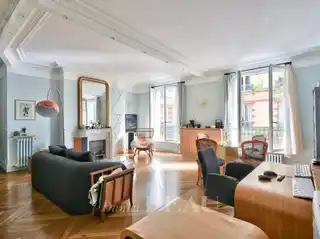 Historic Marais Apartment with Courtyard Views