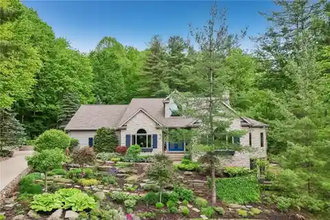 Luxurious 5-acre Estate with Spectacular Water Views