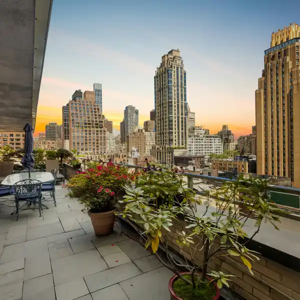 THE LARGEST RESIDENCE AT BEEKMAN EAST