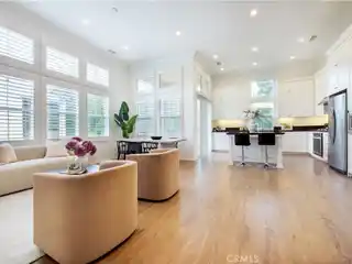 Upgraded Condo Near Top Irvine Schools