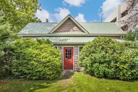 1905 Arts & Crafts Home Plus Additional Lot