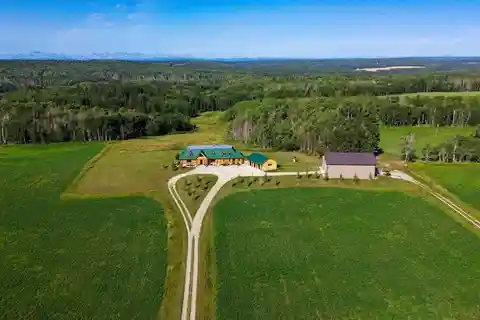 Fully Renovated Jewel with Spectacular Mountain Views