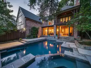 Timeless Architecture with a Desirable Modern Layout