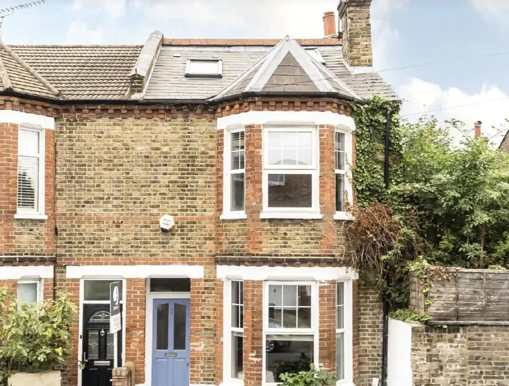 Charming and Spacious Four-bedroom Home