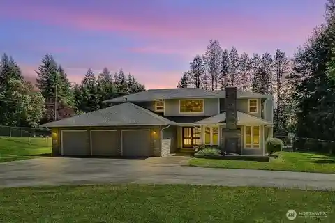 Meticulously Maintained Home in the Serene Hollywood Hills