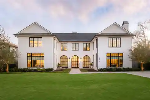 Luxury and Functionality with Timeless Design