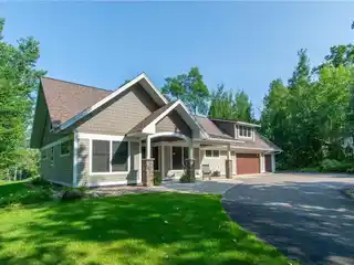 Stunning Executive Home on the Pines Golf Course