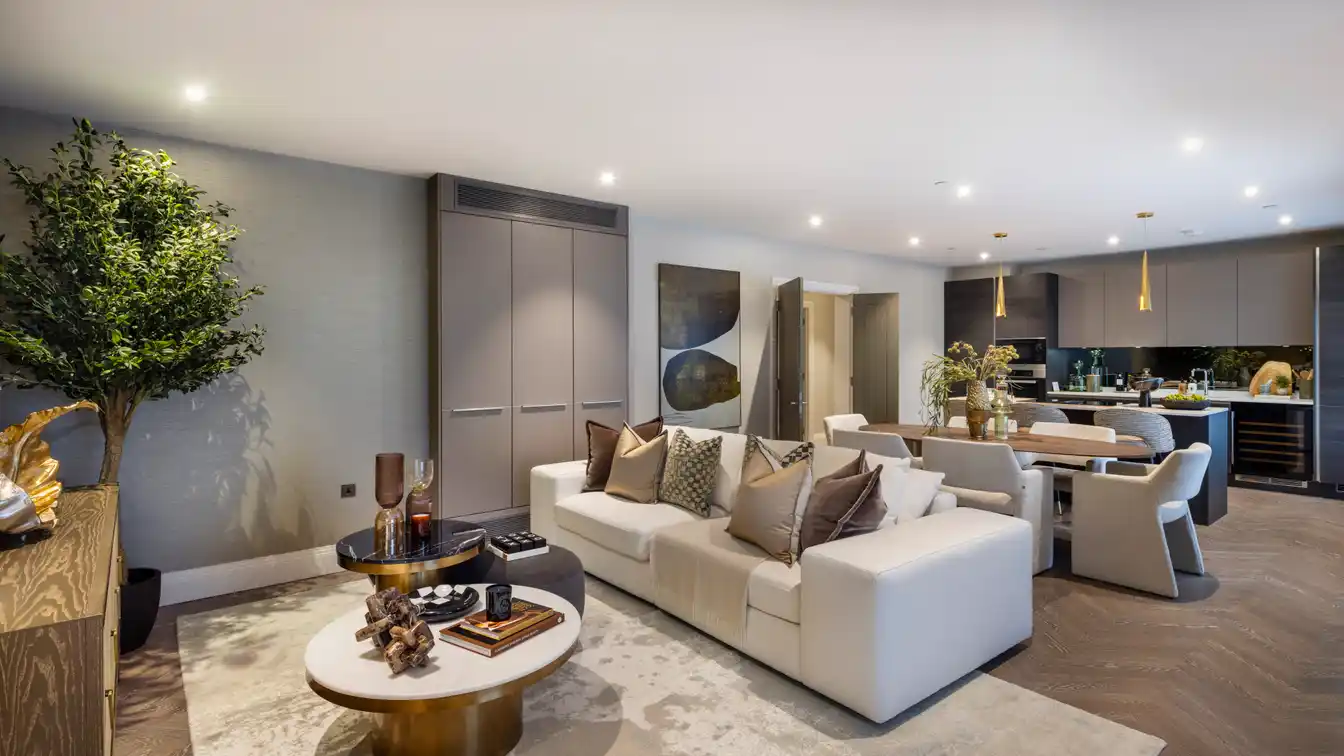 Stylish Light-filled Apartment