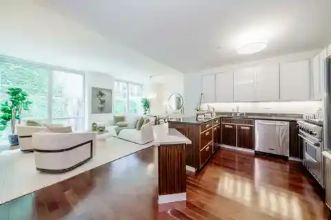 Hidden Oasis in a Coveted Enclave