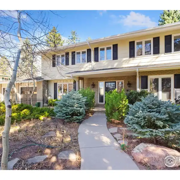 ELEGANT HOME IN THE HEART OF FORT COLLINS