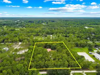 Rare 4.5-Acre Property