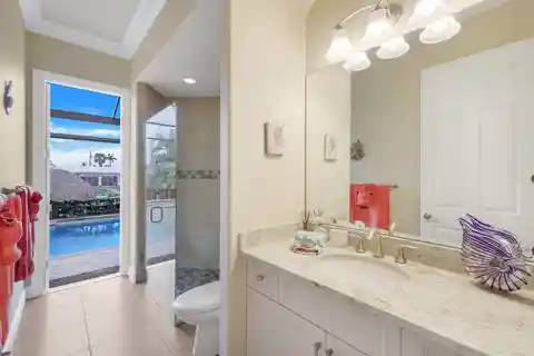 Private Tropical Oasis