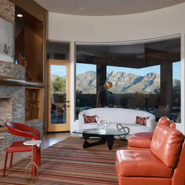 STUNNING CONTEMPORARY STYLE HOME