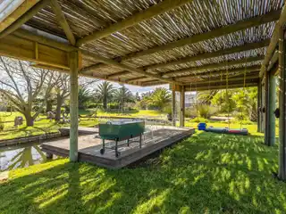 Modern Off-Grid Living with Unmatched Security