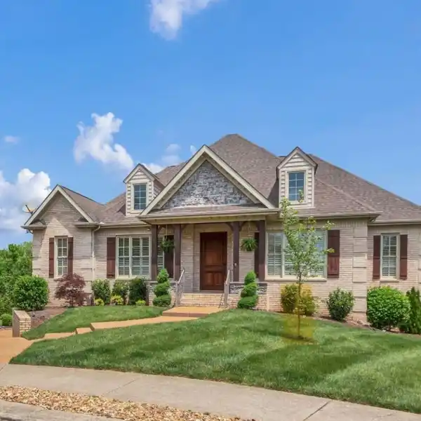 GORGEOUS CUSTOM HOME