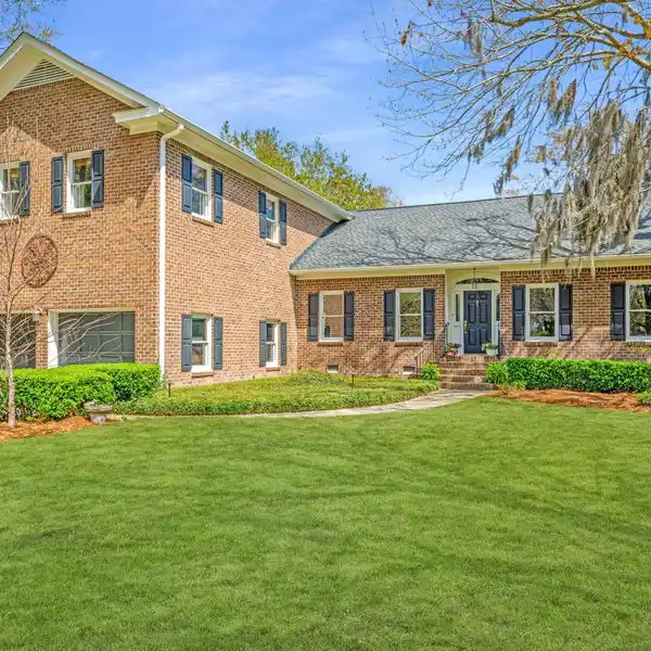 LOWCOUNTRY BRICK HOME IN AN ESTABLISHED NEIGHBORHOOD