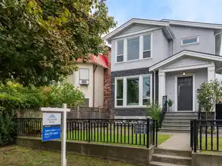 Elegant Modern Family Home