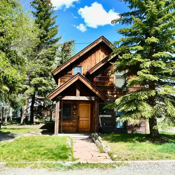 TWO VERSATILE HOMES WITH EXCELLENT POTENTIAL