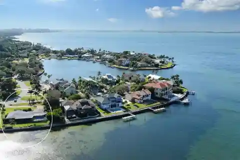 Prime Sarasota Bayfront Property