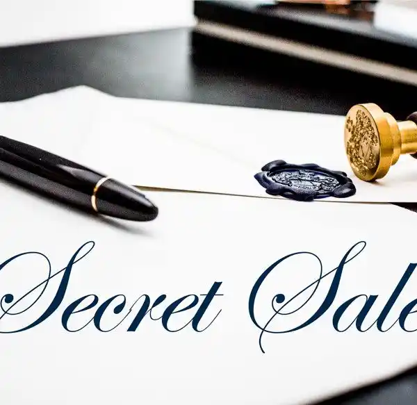 LIVING WITH HISTORY AND FLAIR