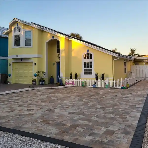RARE INTRACOASTAL LOCATION